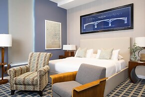 Retro Suites Hotel