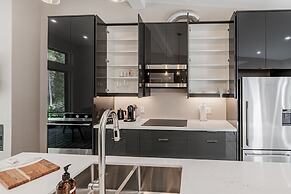 Nomi Resort