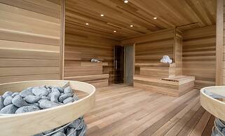 Nomi Resort