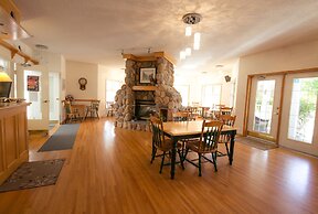 Inn on Canyon