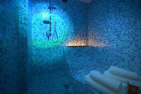 Barbarella Suite