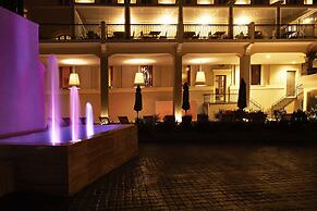 Hotel The Building