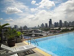 Interchange Tower Serviced Apartment