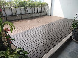 Interchange Tower Serviced Apartment