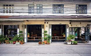 Here Hostel