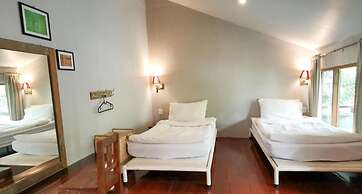 Here Hostel