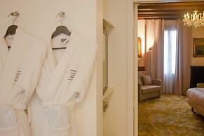 Hôtel Au Charme Rabelaisien