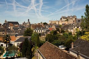 Hôtel Au Charme Rabelaisien
