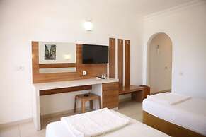 Kleopatra Miray Hotel