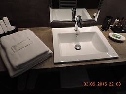 Be Loft B&B Pool & Spa