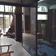 Be Loft B&B Pool & Spa