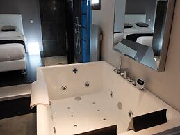 Be Loft B&B Pool & Spa