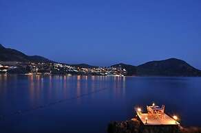 Caretta Hotel