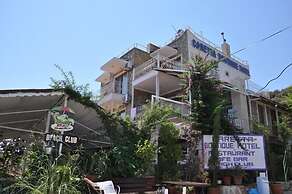 Caretta Hotel