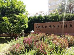 Ona Aquamarina