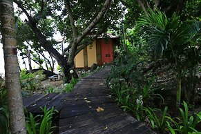 White Sand Beach Resort