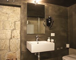 Belledonne Suite & Gallery