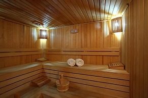 Summer in Garden Suites & Beach Hotel