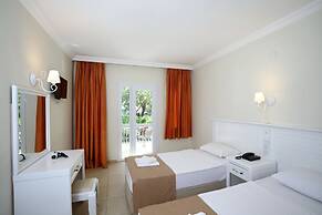 Summer in Garden Suites & Beach Hotel