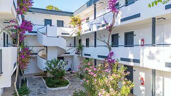 Ladonia Hotels Luna Beach Resort