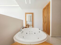 Anax Resort & Spa