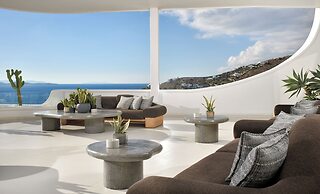 Anax Resort & Spa