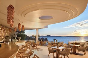 Anax Resort & Spa