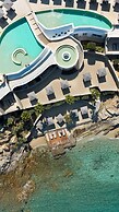 Anax Resort & Spa