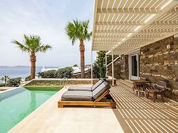Anax Resort & Spa