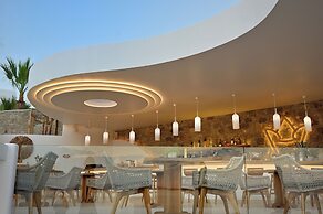 Anax Resort & Spa