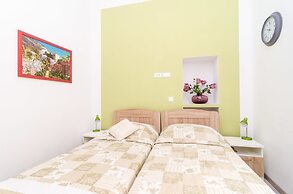 Rooms Tezoro