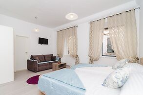 Rooms Tezoro