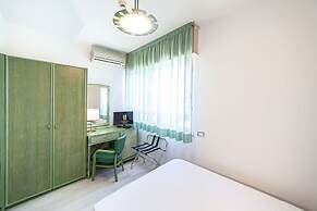 American Hotel