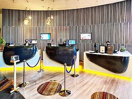 Novotel Chennai OMR Hotel