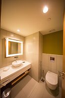 Novotel Chennai OMR Hotel