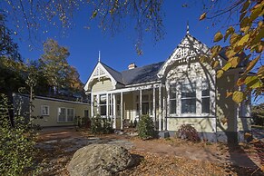 Hulbert House