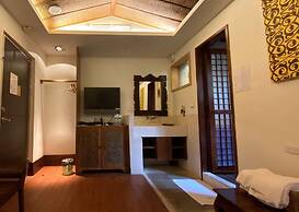 No. 26 Corner Villa Resort