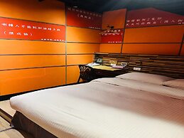 R10 Eco Hotel