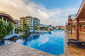 Chalong Miracle Lakeview Resort & Spa