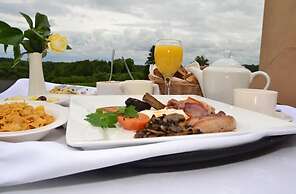 Fairhill House Hotel
