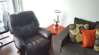 Custom Luxury Suite - By Elite Suites