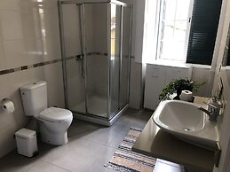 109 Funchal Hostel