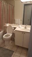 Deluxe Corner Suite - By Elite Suites