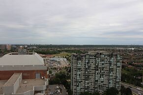 Lake View Luxury Condo by Elite Suites