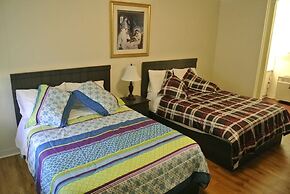 Gold Pine Inn Motel