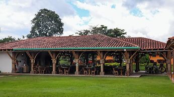 Hotel Parque Los Arrieros