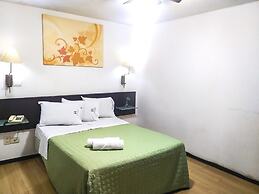 Hotel Trevi