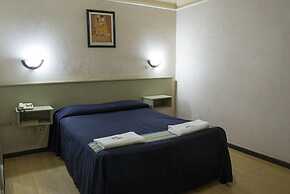Hotel Trevi
