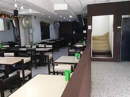 Hotel Trevi