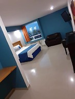 CEO Hotel Business Class